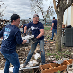 ENWS volunteers with tornado cleanup